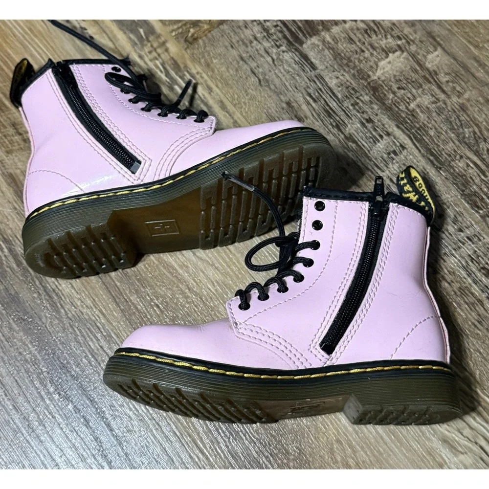 Dr Martens 1460 J Boots pastel pink patent leather Little Kid Sz 9 Zip Up